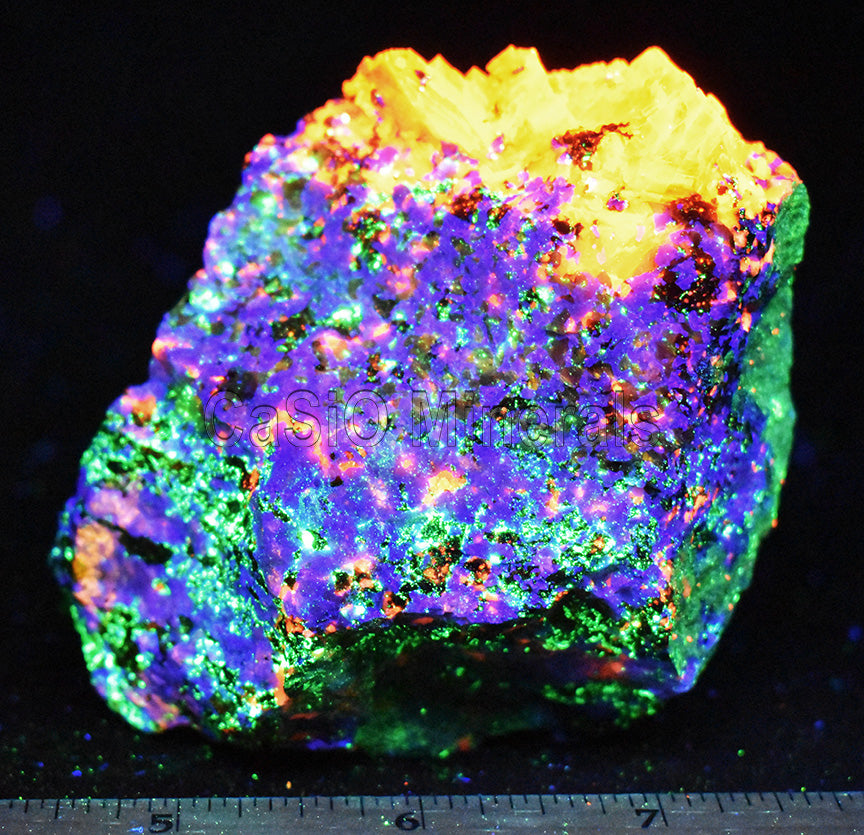Hardystonite, Clinohedrite, Calcite, Willemite