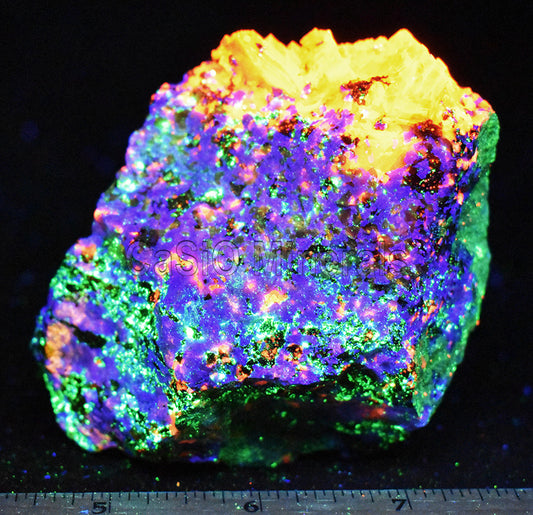 Hardystonite, Clinohedrite, Calcite, Willemite