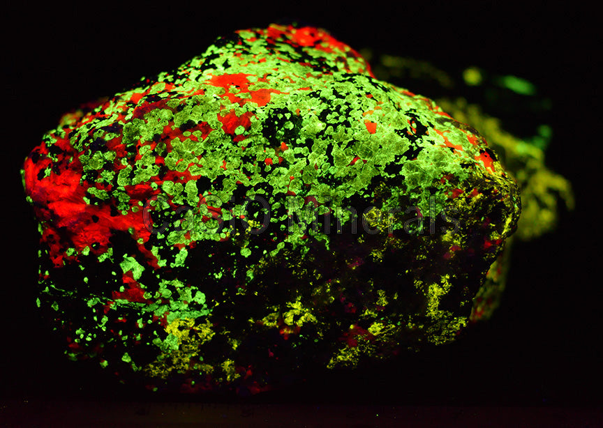 HUGE Esperite, Hardystonite, Calcite, Willemite
