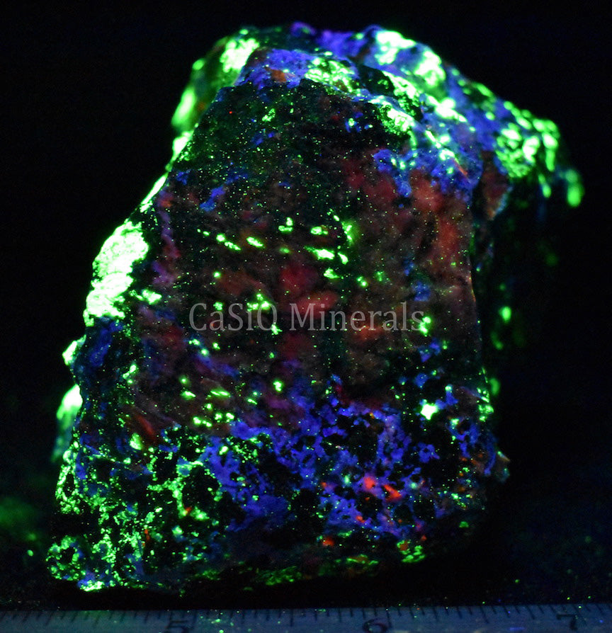 Bustamite (SW), Hardystonite, Clinohedrite, Calcite, Willemite