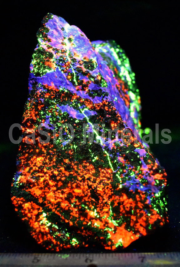 Hardystonite, Clinohedrite, Calcite, Willemite