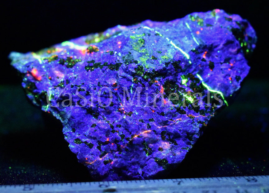 Hardystonite, Clinohedrite, Calcite, Willemite