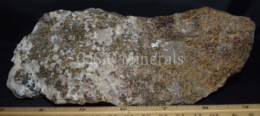 Fluorapatite, Hardystonite, Clinohedrite, Calcite, Willemite