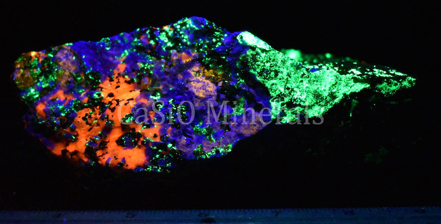 Fluorapatite, Hardystonite, Clinohedrite, Calcite, Willemite