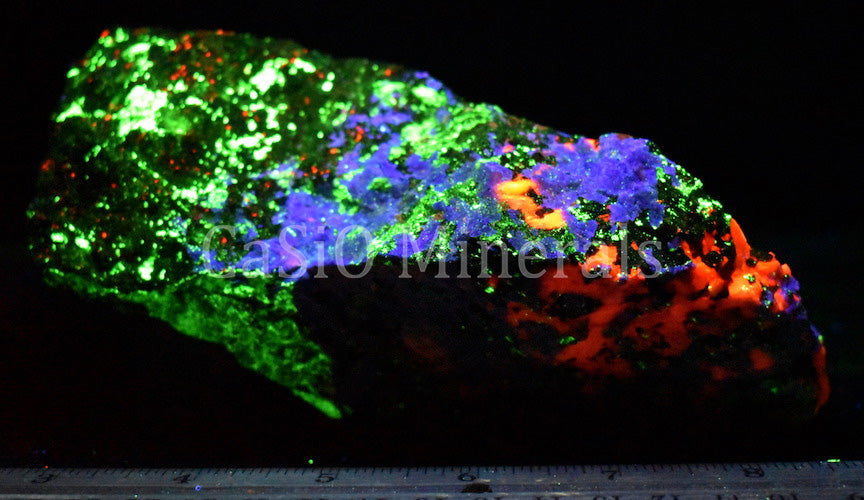 Fluorapatite, Hardystonite, Clinohedrite, Calcite, Willemite