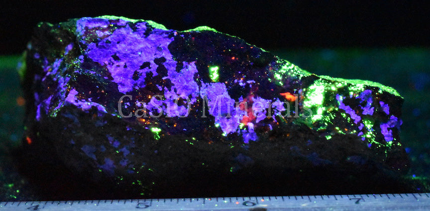Hardystonite, Calcite, Bustamite (SW), Willemite