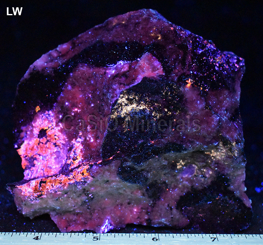 Sphalerite, Calcite