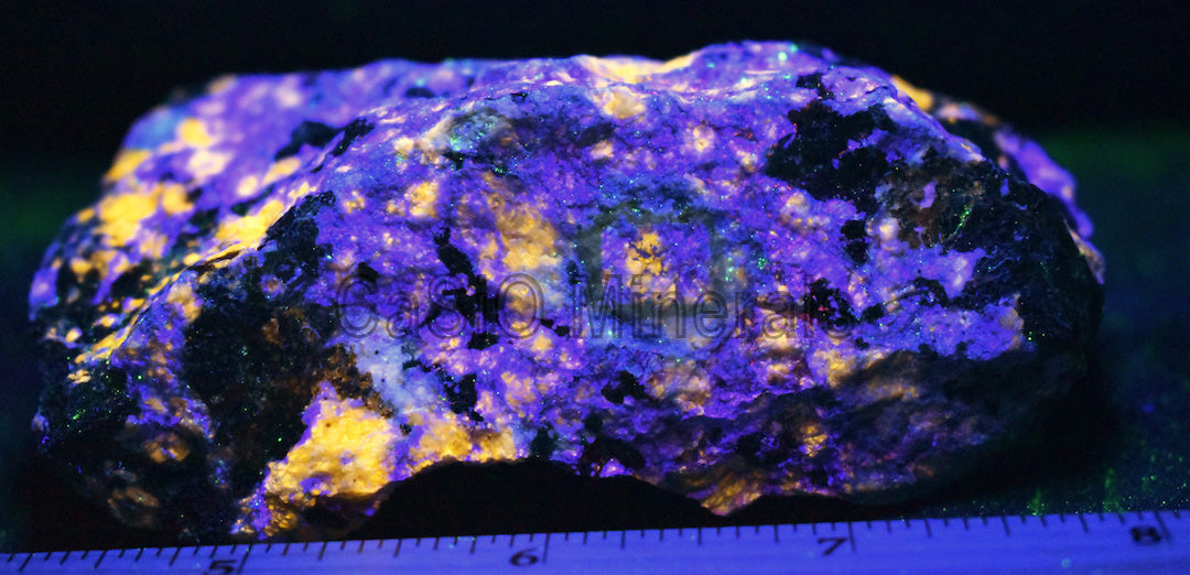 Rare honeycomb Pectolite, Prehnite