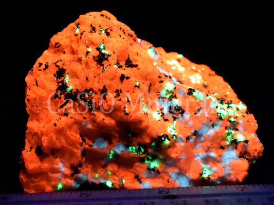Barite, Willemite, Calcite