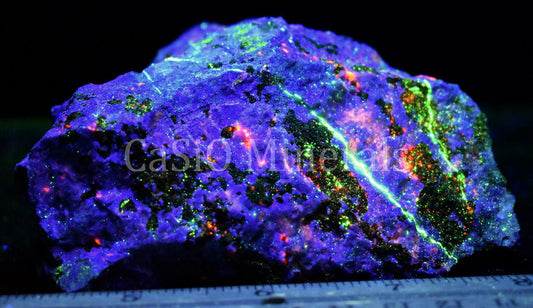 Hardystonite, Clinohedrite, Calcite, Willemite