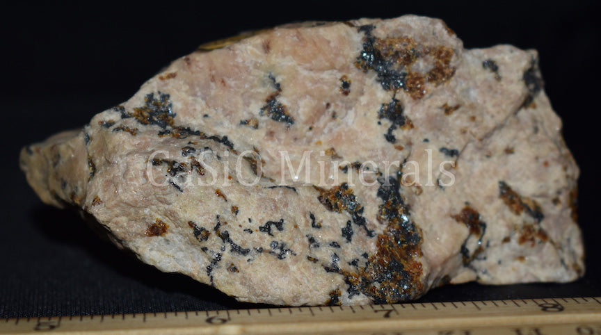Axinite, Willemite