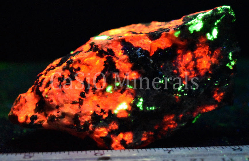 Axinite, Willemite