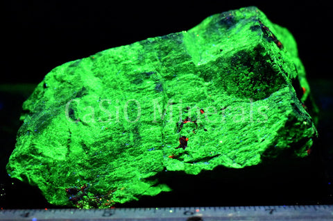 Grey/Black Willemite