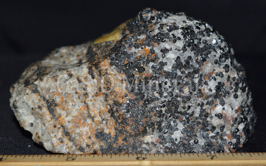 Esperite, Clinohedrite, Calcite, Hardystonite, Willemite