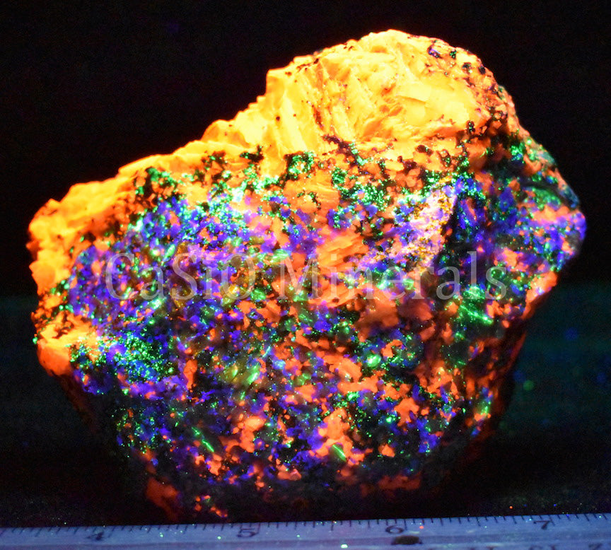 Hardystonite, Clinohedrite, Calcite, Bustamite (NF), Willemite